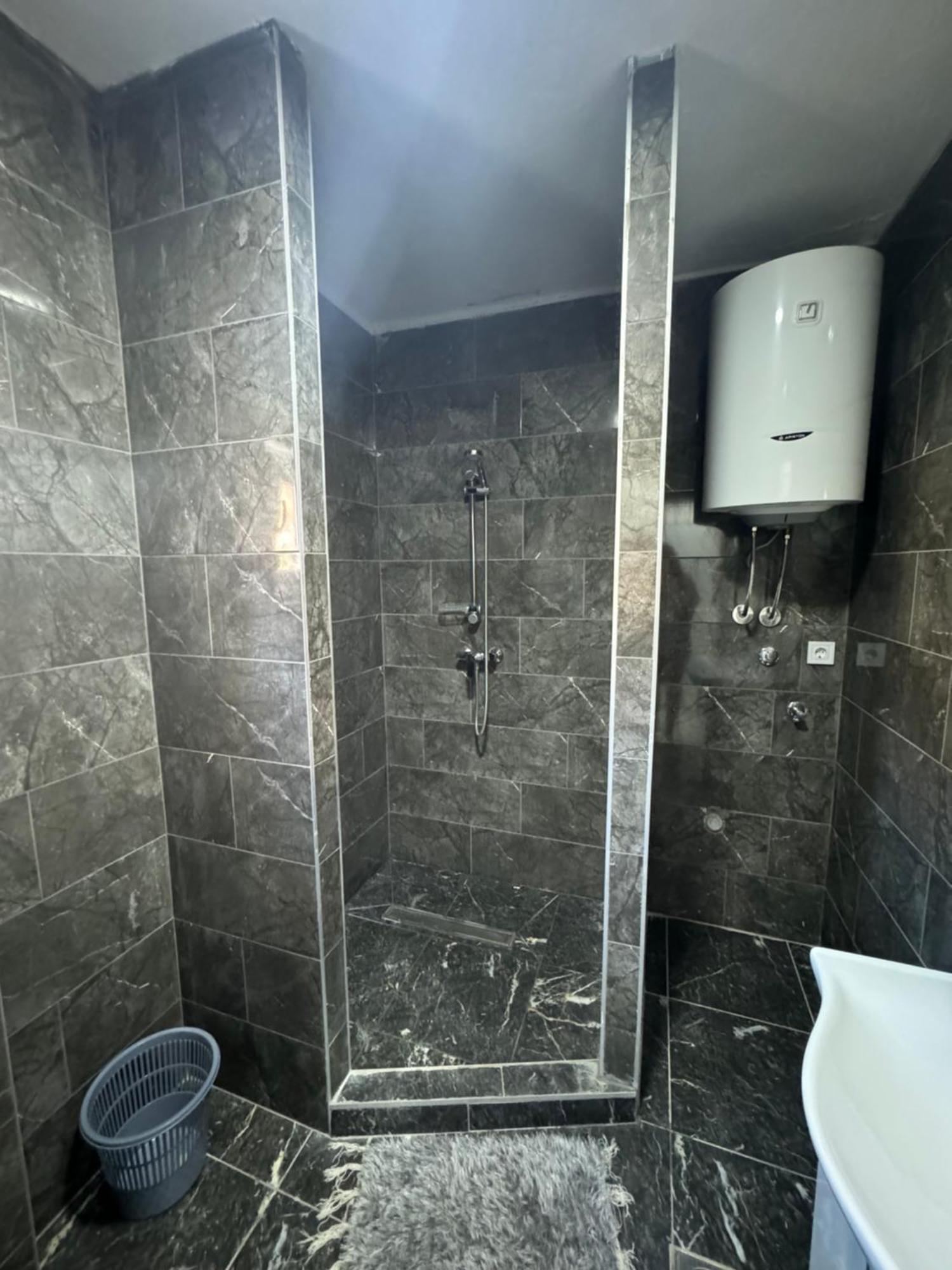 Apartmani Milic Kotor Buitenkant foto